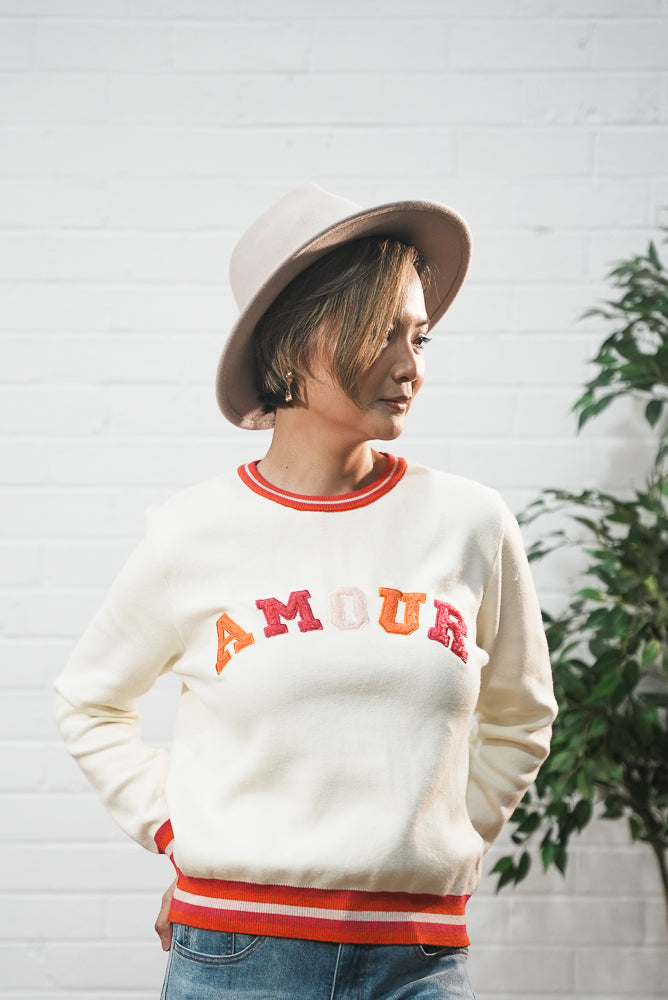 Crewneck jumper with embroidery | Runway Secrets